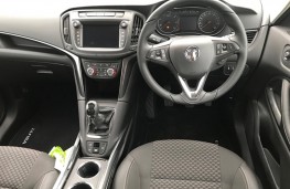 Vauxhall Zafira Tourer, interior